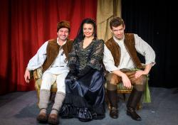 Csehov: Medve / Leánykérés